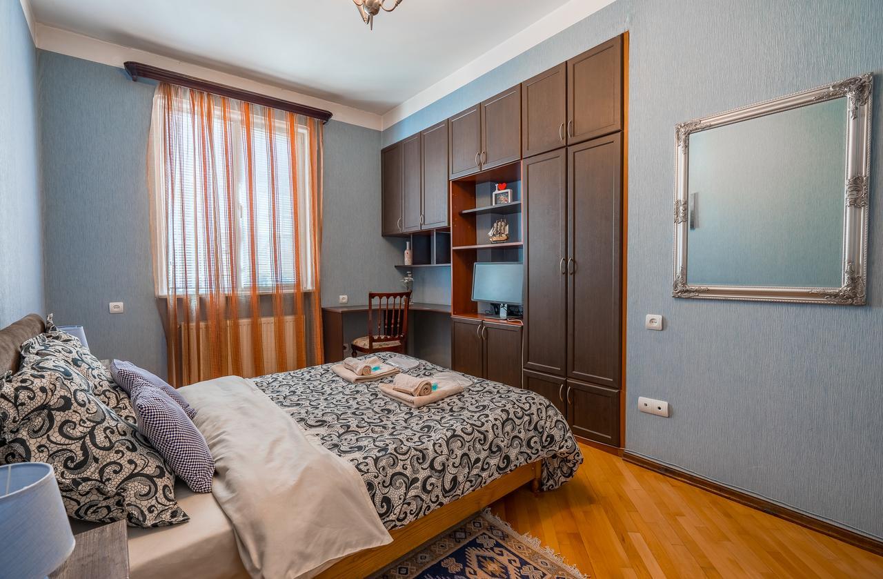 Hotel Alpha Tiflis Exterior foto